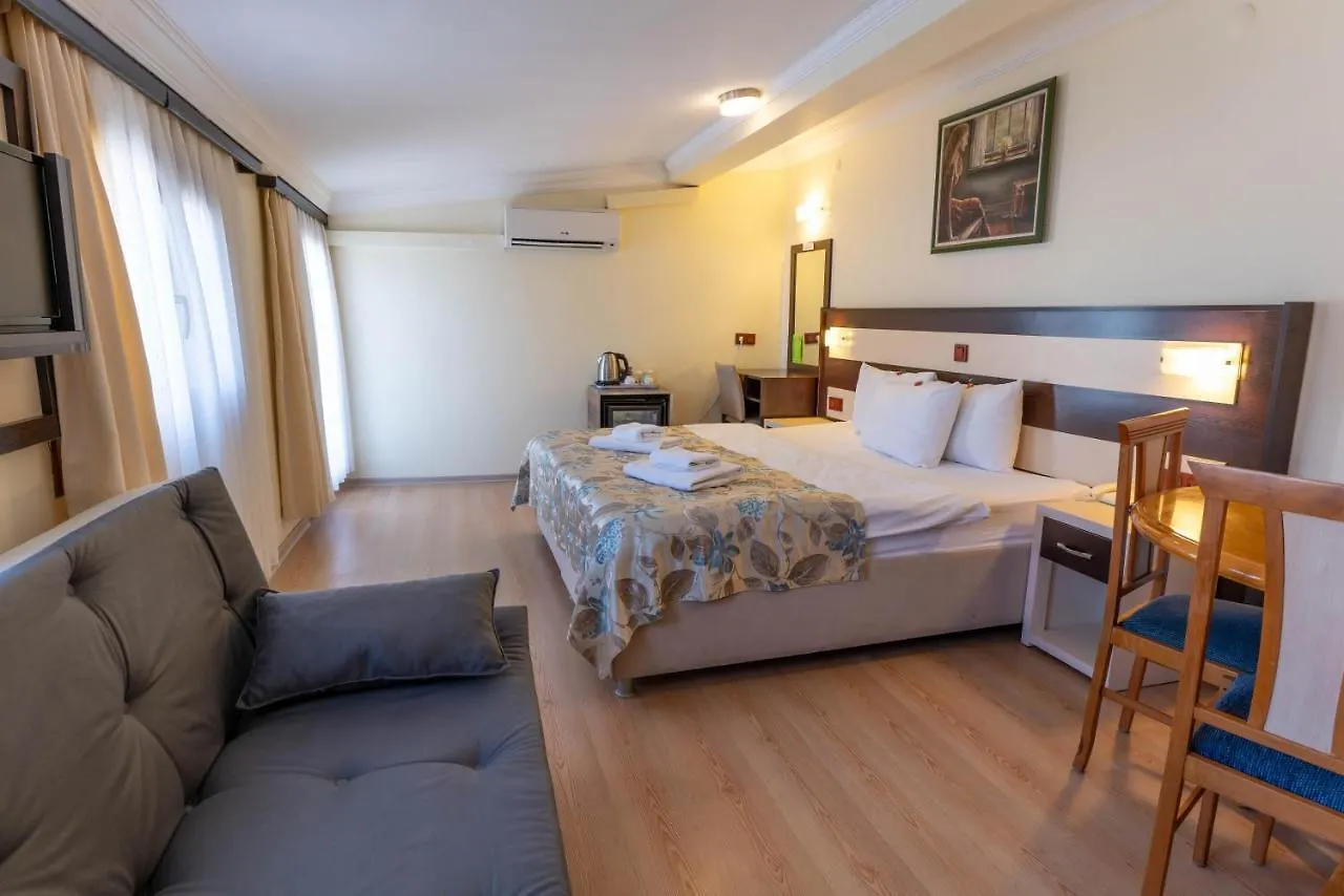 Hotel Karacam Foca