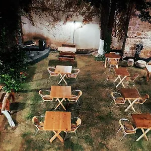 Hotel Wood House ***